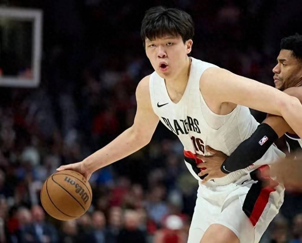 英雄联盟- 赛地聚焦：NBA常规赛关键时刻热度飙升；山东男篮止住颓势；球迷炸锅；资深球员宣示担当